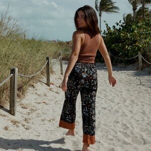 Wilfred | Aritzia Floral Pant